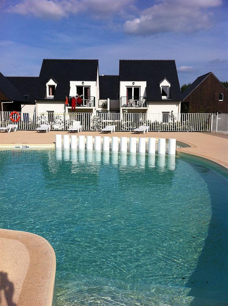 Residence Nemea Les Roches Saint-Pol-de-Leon Exterior photo